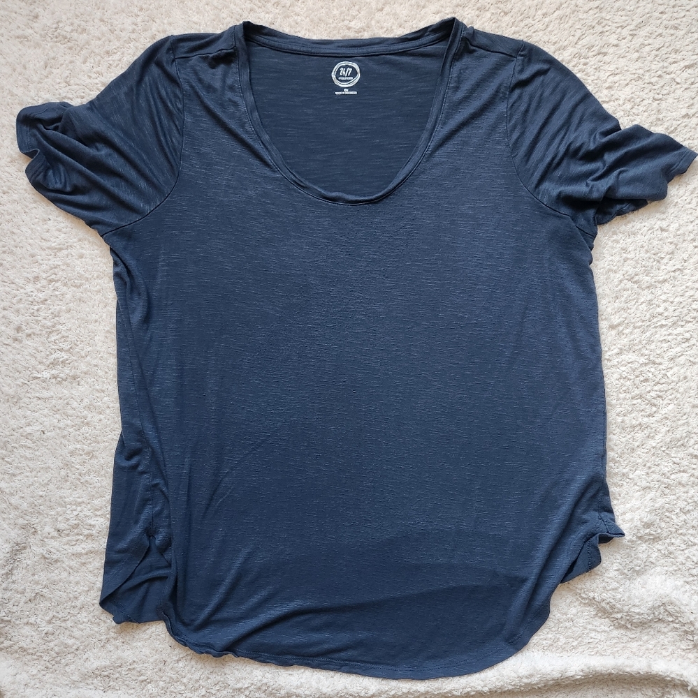 24/7 maurices dark blue top